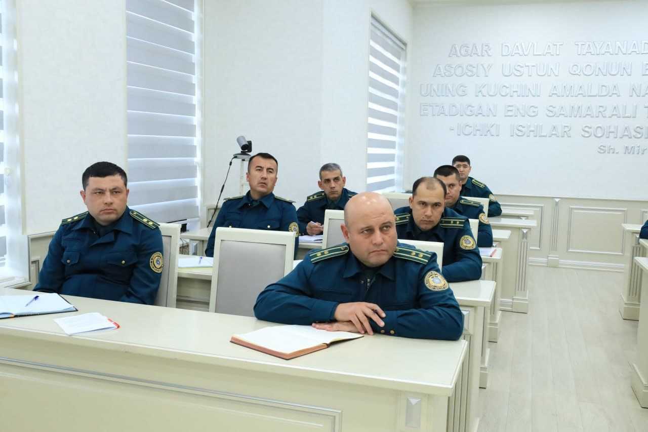 Buxoro viloyati Ichki ishlar boshqarmasida xizmat faoliyatini takomillashtirish va boshqaruv samaradorligini oshirishga qaratilgan oʻquv mashgʻulotlari oʻtkazildi