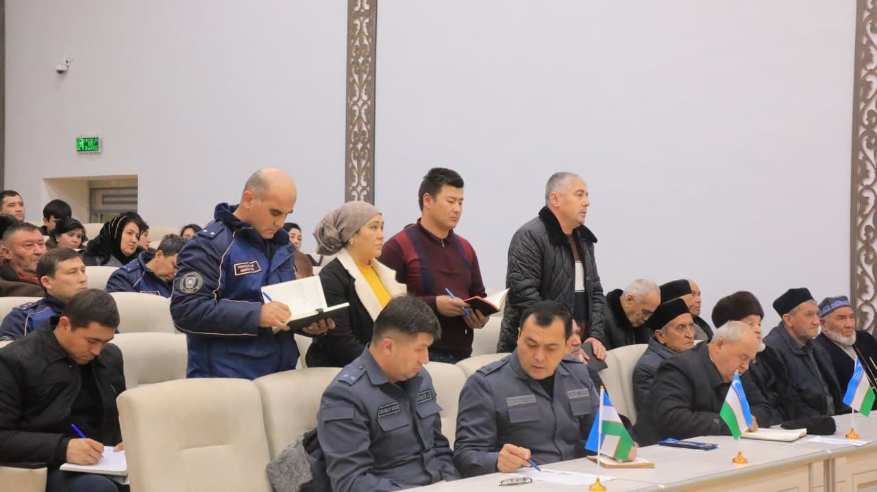 Jizzax viloyati Sharof Rashidov tumanida jinoyatchilik tahliliga bagʻishlangan muhokama yigʻilishi oʻtkazildi