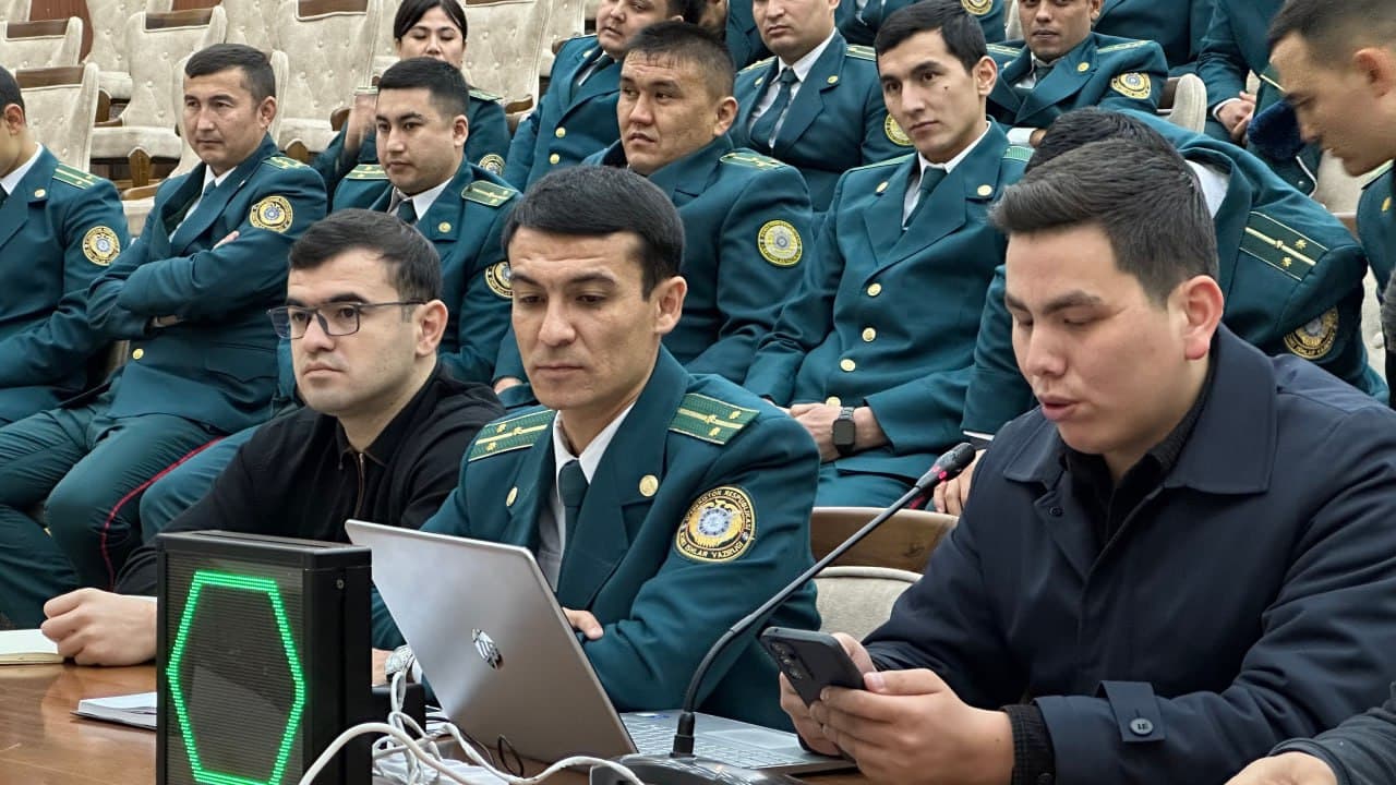 “14-yanvar Vatan himoyachilari kuni” munosabati bilan Surxondaryo viloyati ichki ishlar organlari yosh xodimlari oʻrtasida “Brain ring” intellektual oʻyini oʻtkazildi