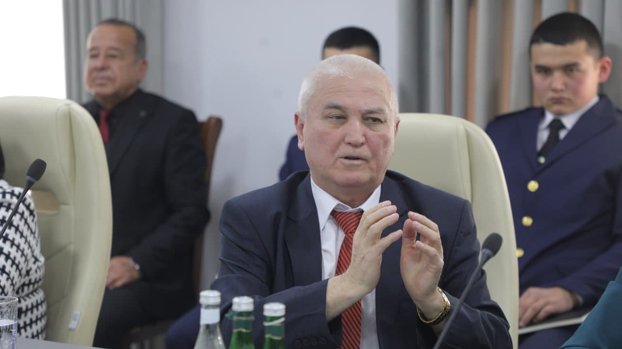 IIV JXD Yoʻl harakati xavfsizligi xizmatida “Yoʻl harakati xavfsizligini taʼminlash tizimining bugungi holati: muammolar, sabablar, ilmiy-amaliy hamkorlik va samarali yechimlar” mavzusidagi ilmiy-amaliy anjuman tashkil etildi