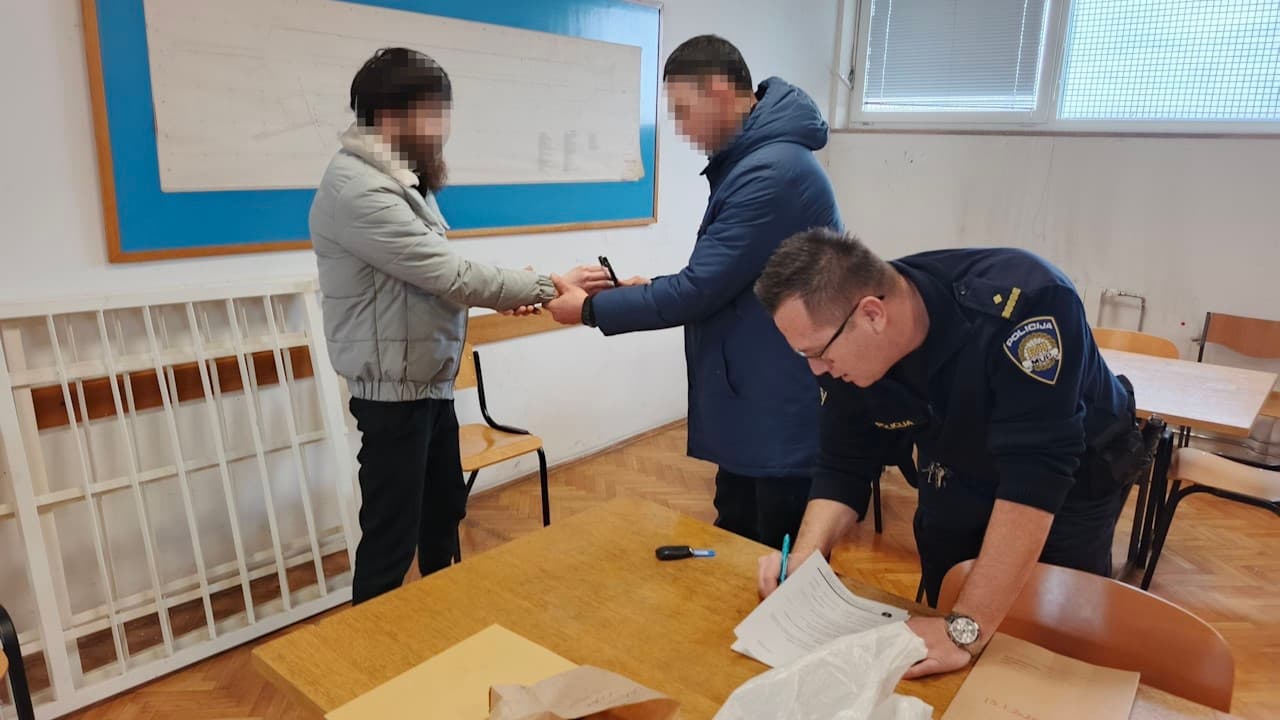 Firibgarlik jinoyatini sodir etganlik uchun xalqaro qidiruvda boʻlgan Oʻzbekiston Respublikasi fuqarosining Zagrebdan ekstraditsiyasi muvaffaqiyatli amalga oshirildi