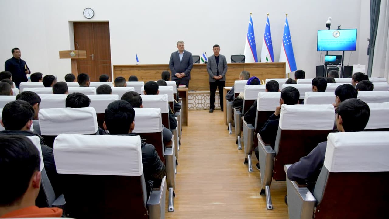 Surxondaryo viloyati IIB rahbariyati tomonidan Jarqoʻrgʻon tumanida uyushmagan yoshlar bilan uchrashuv tashkil etildi