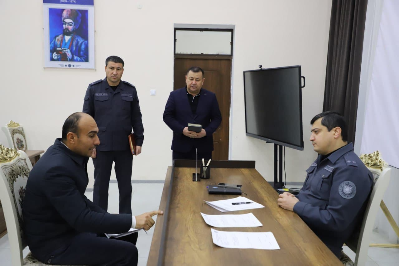 Руководством УВД Хорезмской области проведен очередной выездной прием в махалле Янгиёп Янгибазарского района с целью рассмотрения обращений граждан