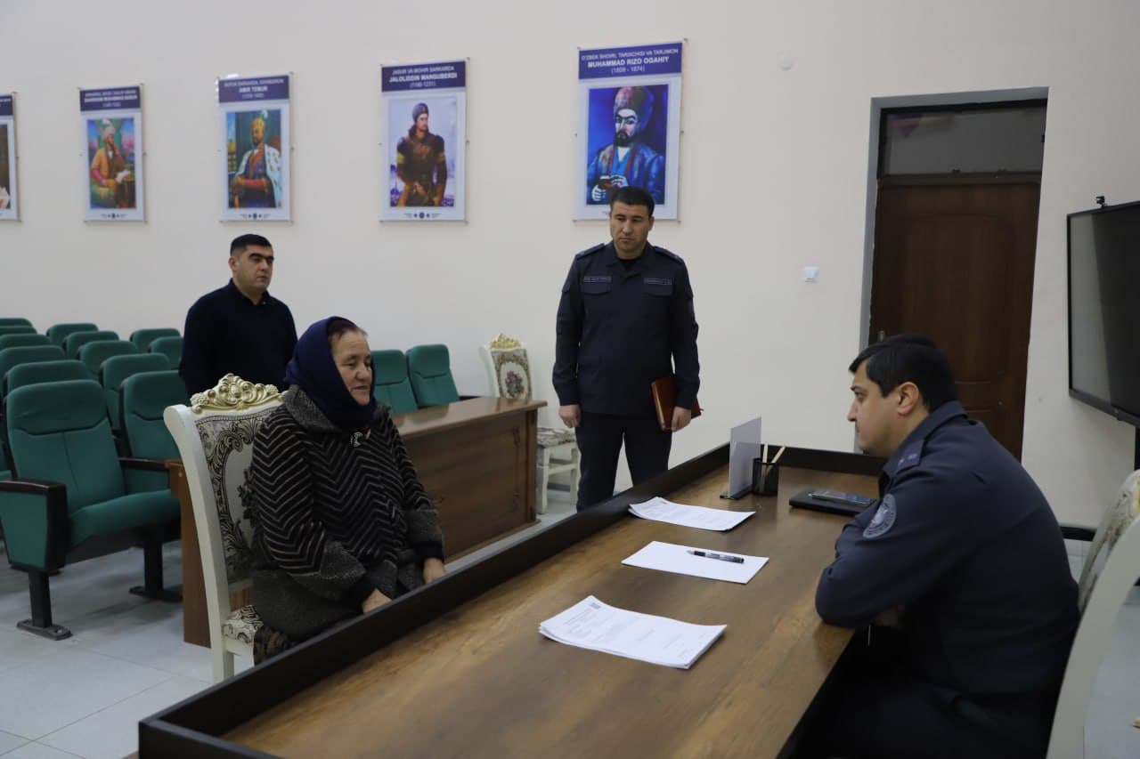 Руководством УВД Хорезмской области проведен очередной выездной прием в махалле Янгиёп Янгибазарского района с целью рассмотрения обращений граждан