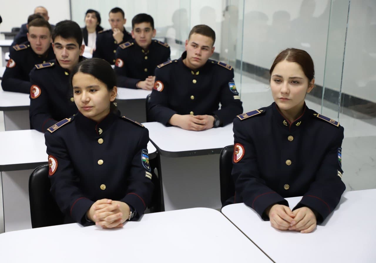 A demonstration training session was held for students of the "Temurbeklar Maktabi" Lyceum