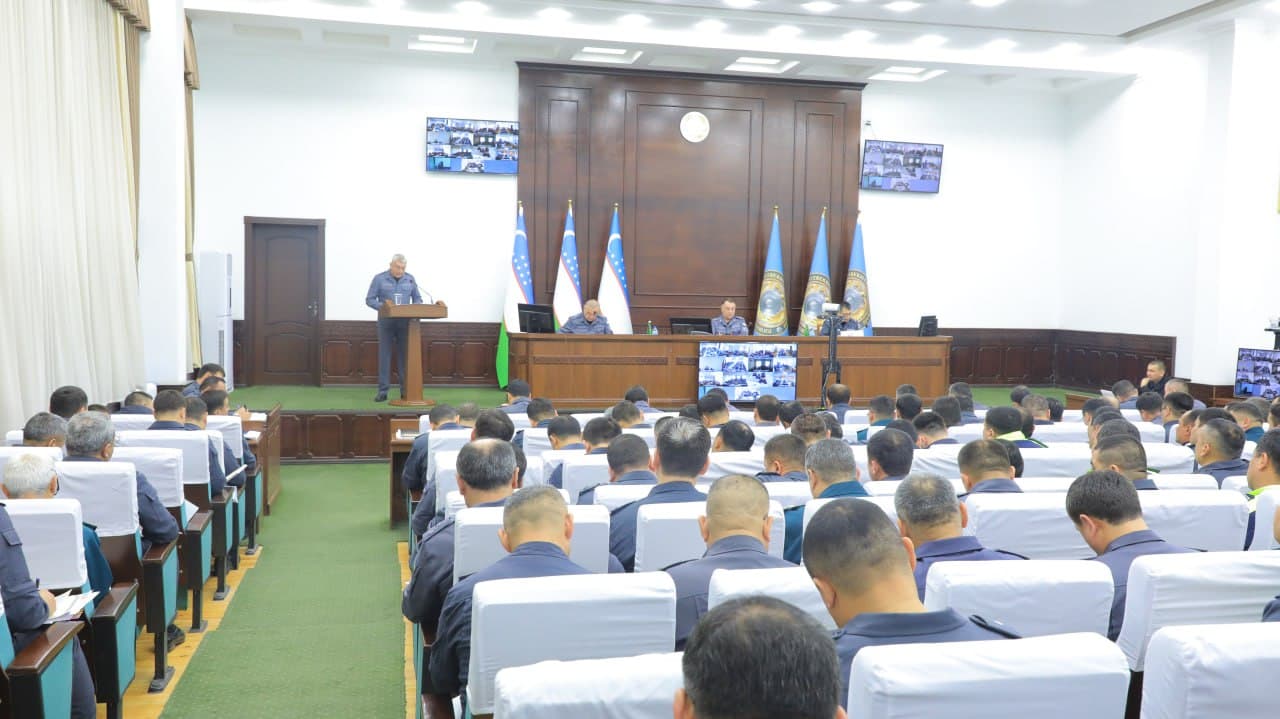 Ички ишлар вазирлиги раҳбарияти томонидан Жиззах вилояти ҳудудида 2025 йил якунлари ва 2026 йил учун устувор вазифалар белгиланди