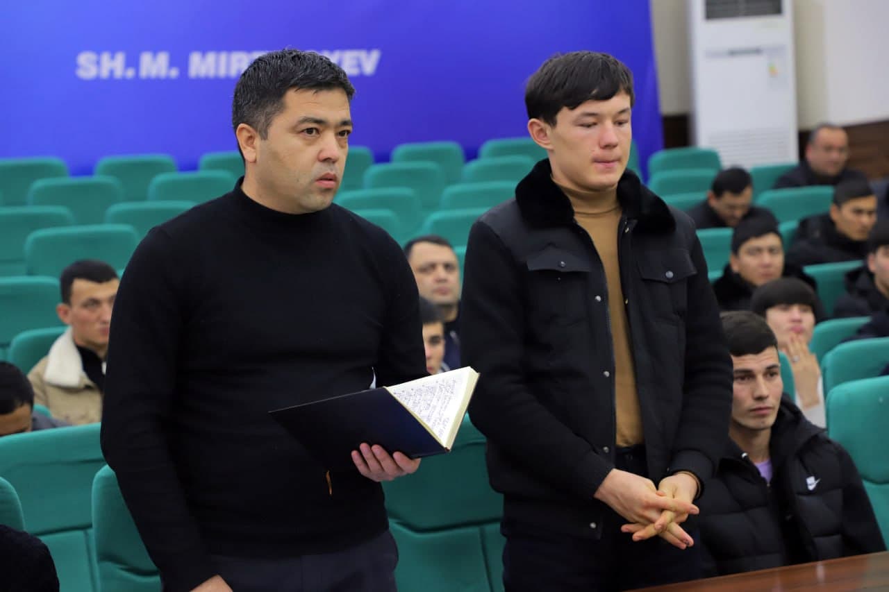 Сирдарё вилояти Ички ишлар бошқармаси раҳбарияти Сардобада ёшлар билан очиқ мулоқот ўтказди