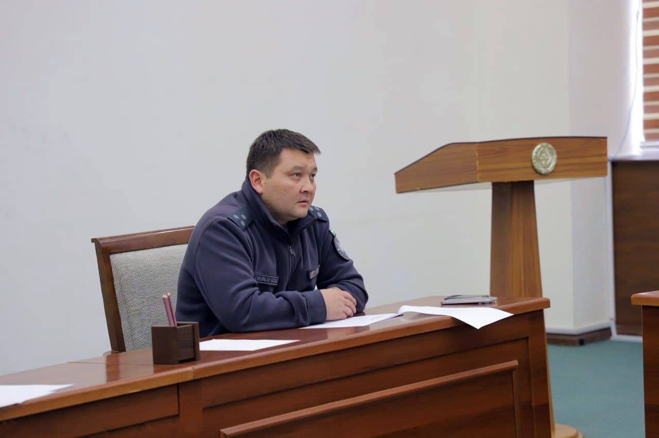 Сирдарё вилояти Ички ишлар бошқармаси раҳбарияти Сардобада ёшлар билан очиқ мулоқот ўтказди