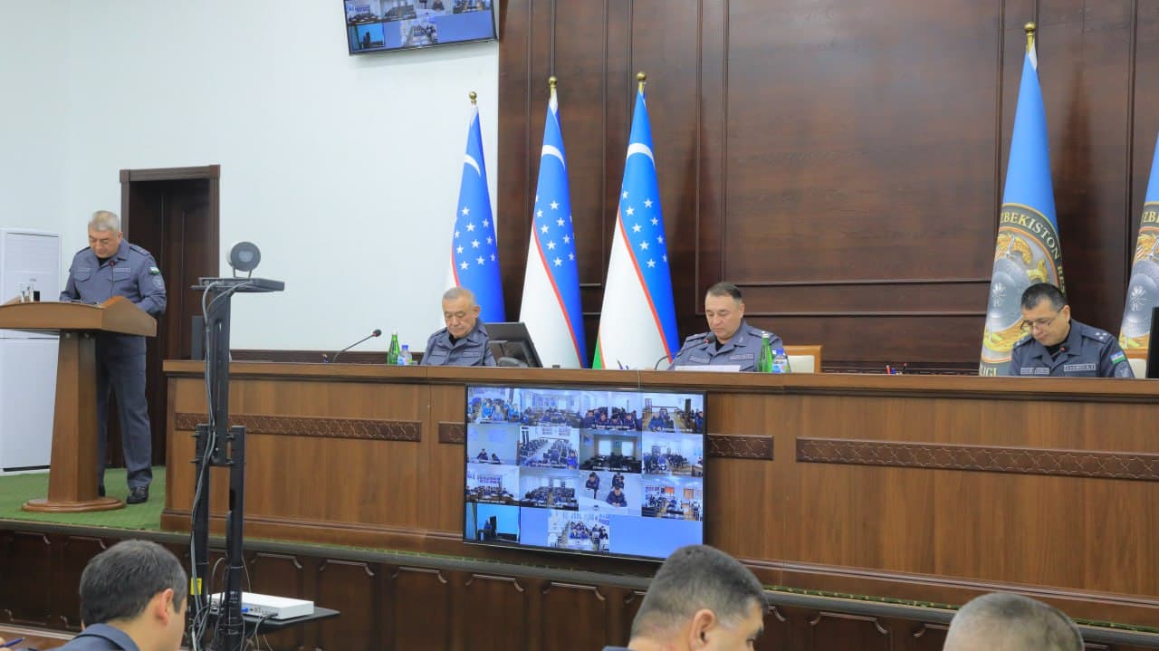 Ички ишлар вазирлиги раҳбарияти томонидан Жиззах вилояти ҳудудида 2025 йил якунлари ва 2026 йил учун устувор вазифалар белгиланди