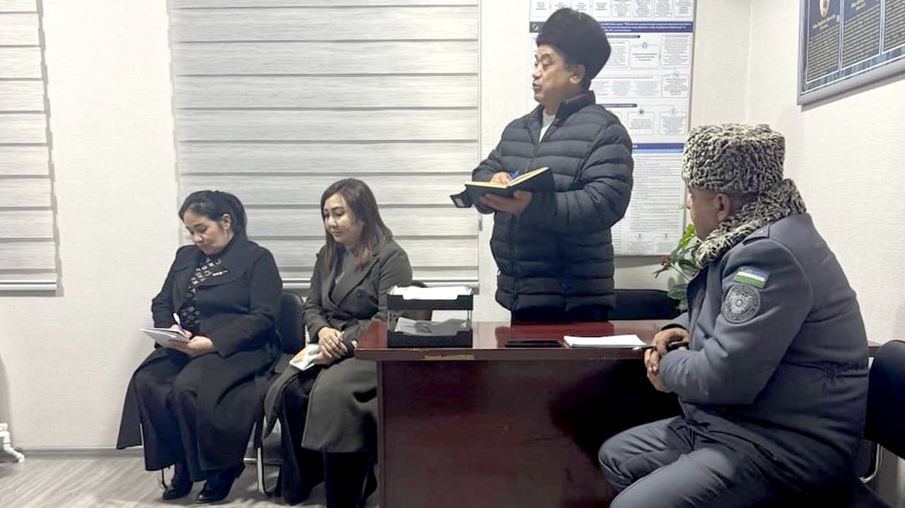 Руководством УВД Ферганской области изучена деятельность махаллинских семерок в городе Фергана