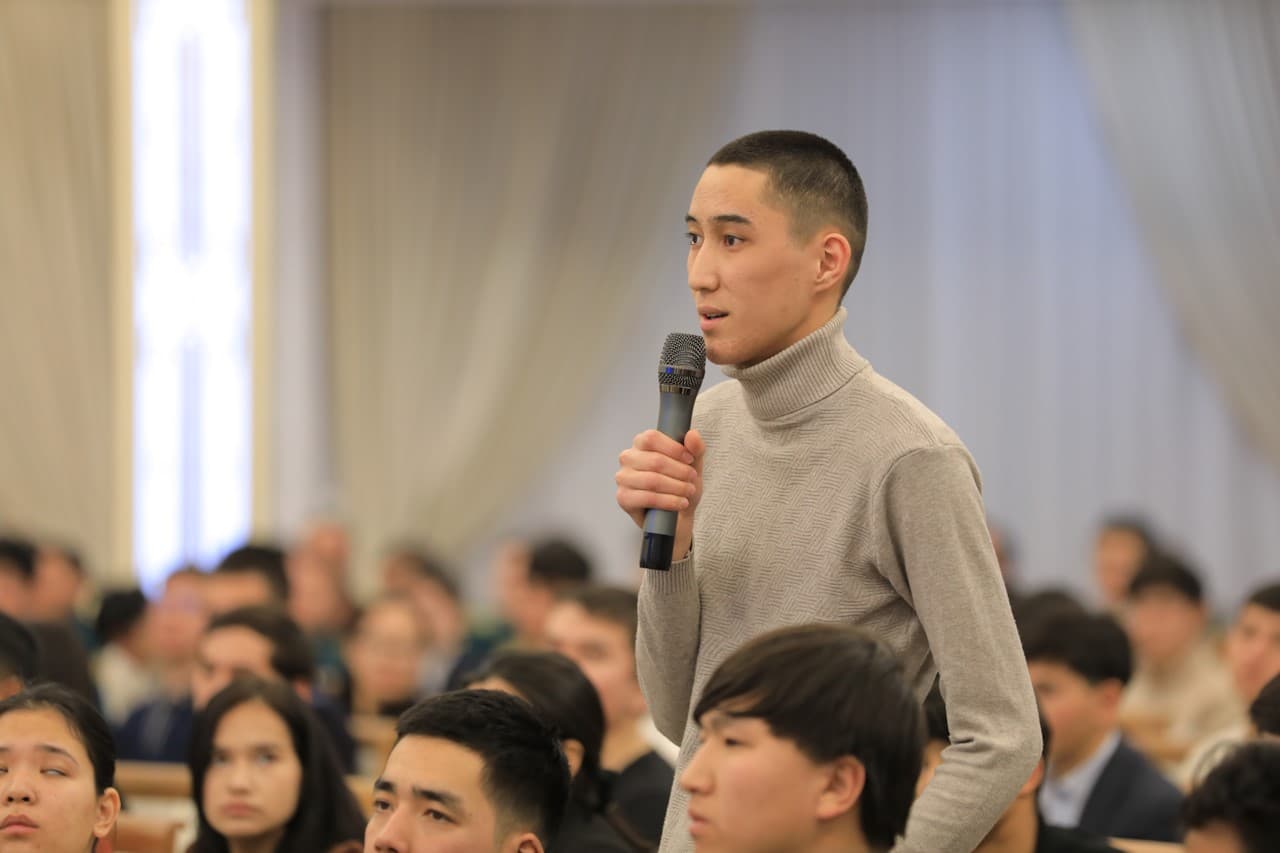 The New Youth Policy of Uzbekistan in Action: An Open Dialogue in Karakalpakstan Focused on the Development of Human Capital and a Safe Society
