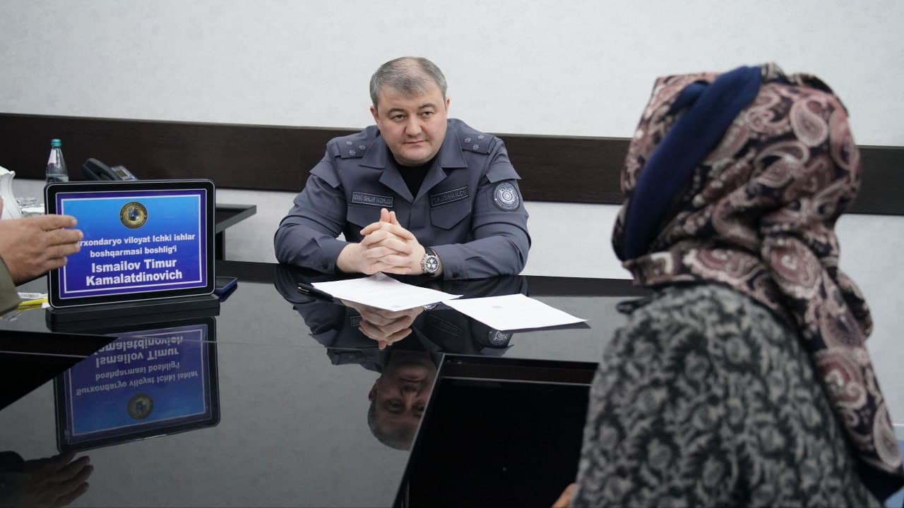 Surxondaryoda viloyat IIB hamda barcha shahar-tuman Ichki ishlar organlari rahbarlarining aholi murojaatlarini oʻrganish maqsadida shaxsiy qabullari boʻlib oʻtdi