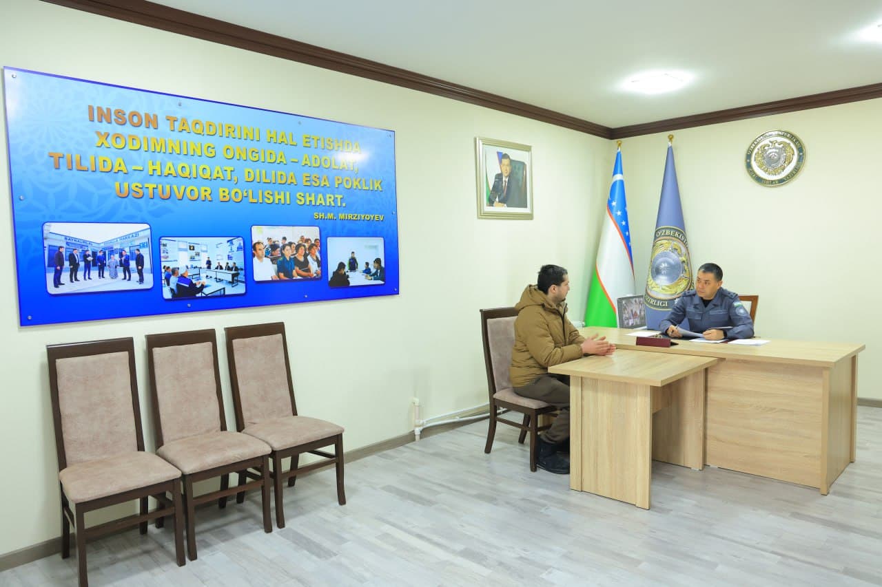 Namangan viloyati IIB binosida boshqarma rahbariyatining fuqarolar uchun qabuli oʻtkazildi