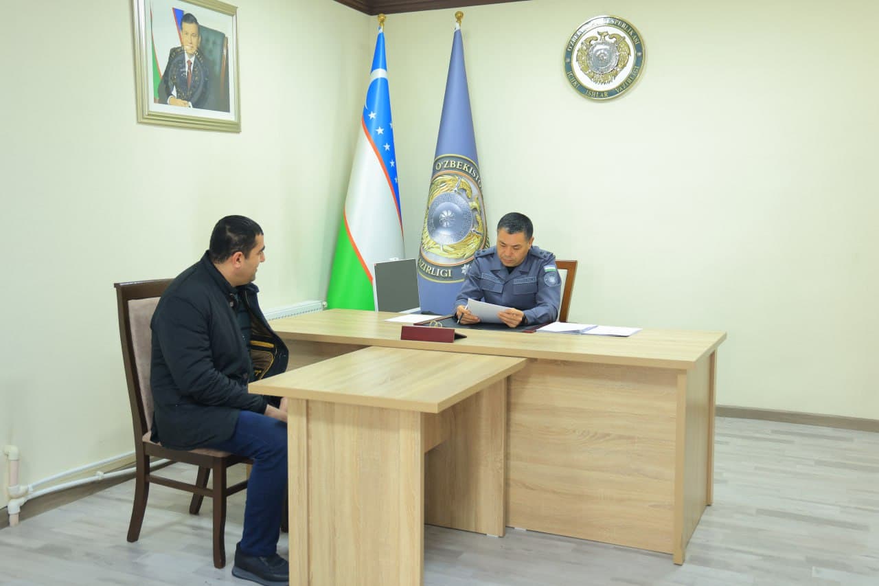 Namangan viloyati IIB binosida boshqarma rahbariyatining fuqarolar uchun qabuli oʻtkazildi