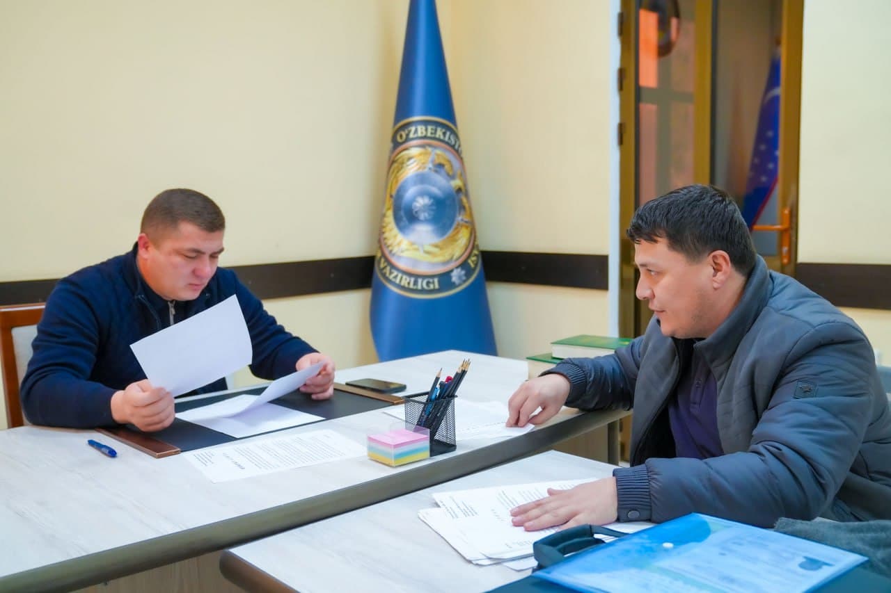 Qashqadaryo viloyati IIB da boshqarma jismoniy va yuridik shaxslarni qabul qilish xonasida fuqarolarni murojaatlari boʻyicha qabul oʻtkazildi