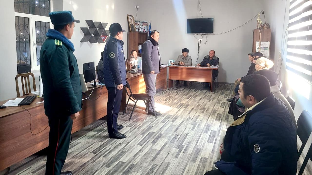 Исполнение постановления Президента: в Бухаре ведется системная работа с махаллями "красной" категории