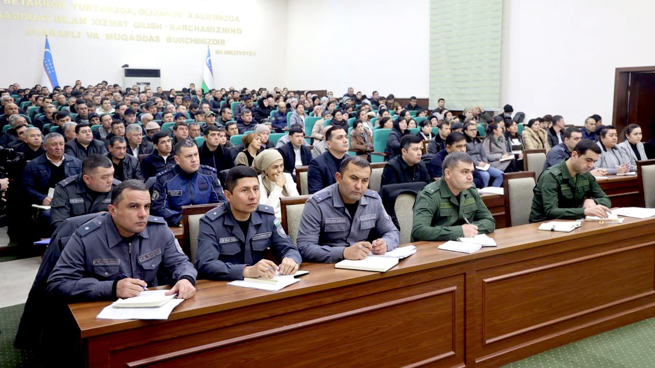 Исполнение постановления Президента: в Бухаре ведется системная работа с махаллями "красной" категории