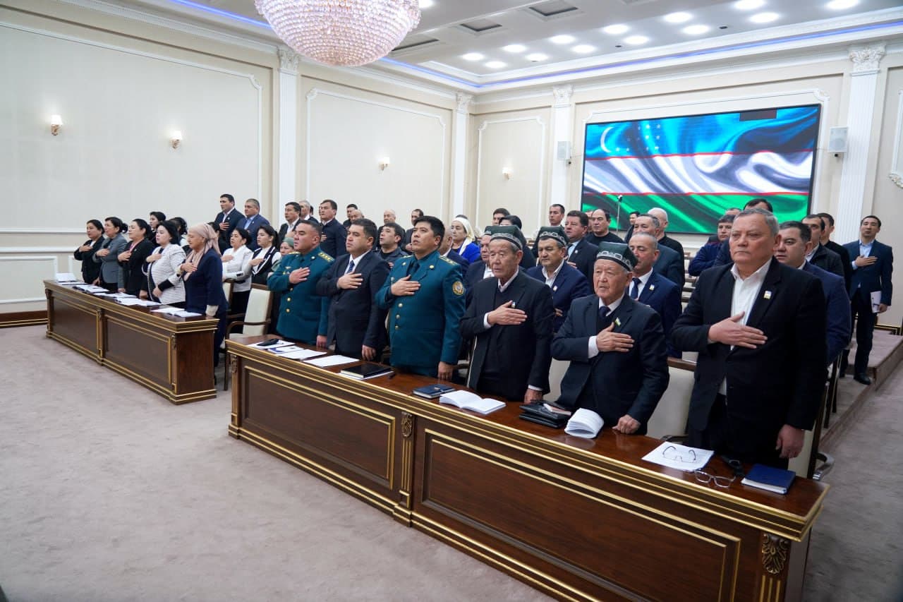 Andijon viloyati IIB rahbariyatining hisoboti Xalq deputatlari kengashining navbatdagi sessiyasida tinglandi
