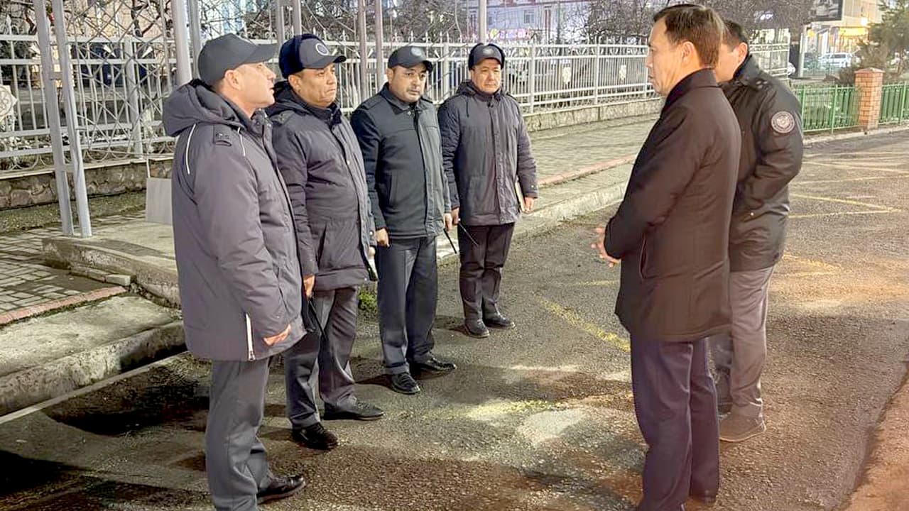 Руководители Сырдарьинской области ознакомились с деятельностью ночной службы