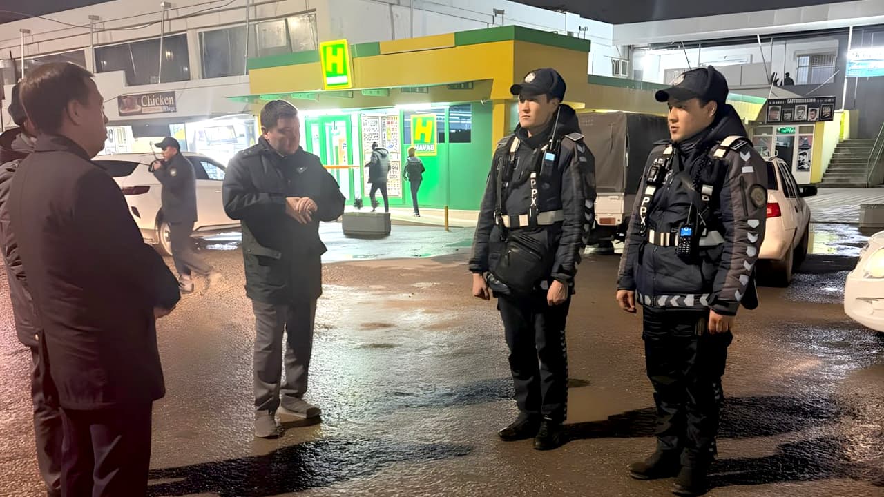 Руководители Сырдарьинской области ознакомились с деятельностью ночной службы