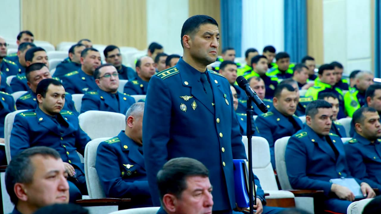 Самарқанд вилояти Ички ишлар бошқармасининг 2025 йилдаги хизмат фаолияти якунлари бўйича сарҳисоб йиғилиши бўлиб ўтди