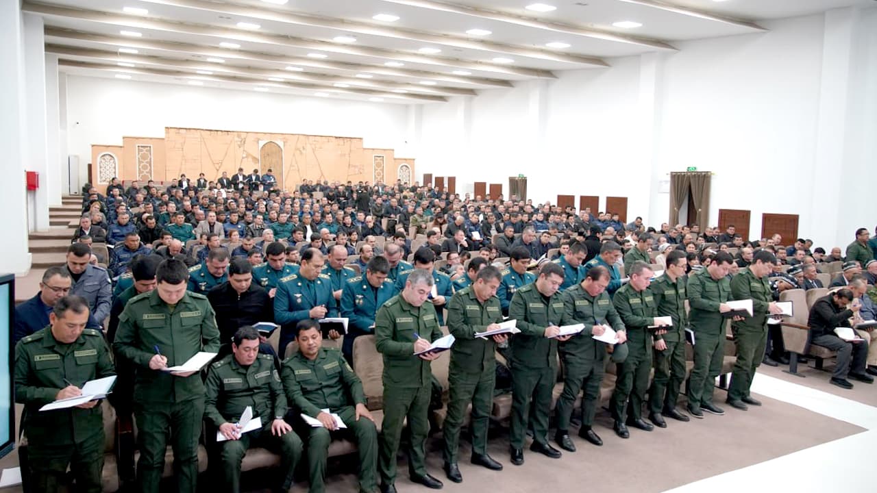 Сурхондарё вилоятида жамоат хавфсизлигини таъминлаш ва жиноятчиликни олдини олиш бўйича устувор вазифалар белгилаб олинди