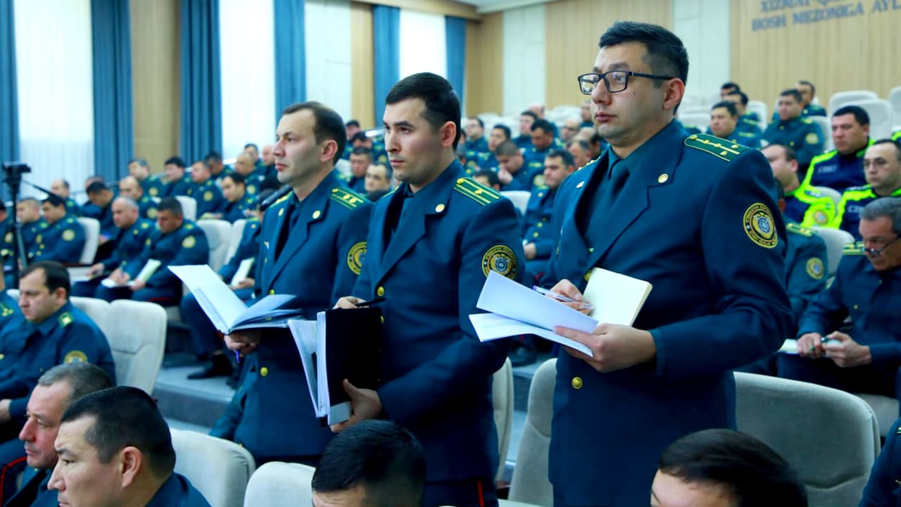Самарқанд вилояти Ички ишлар бошқармасининг 2025 йилдаги хизмат фаолияти якунлари бўйича сарҳисоб йиғилиши бўлиб ўтди