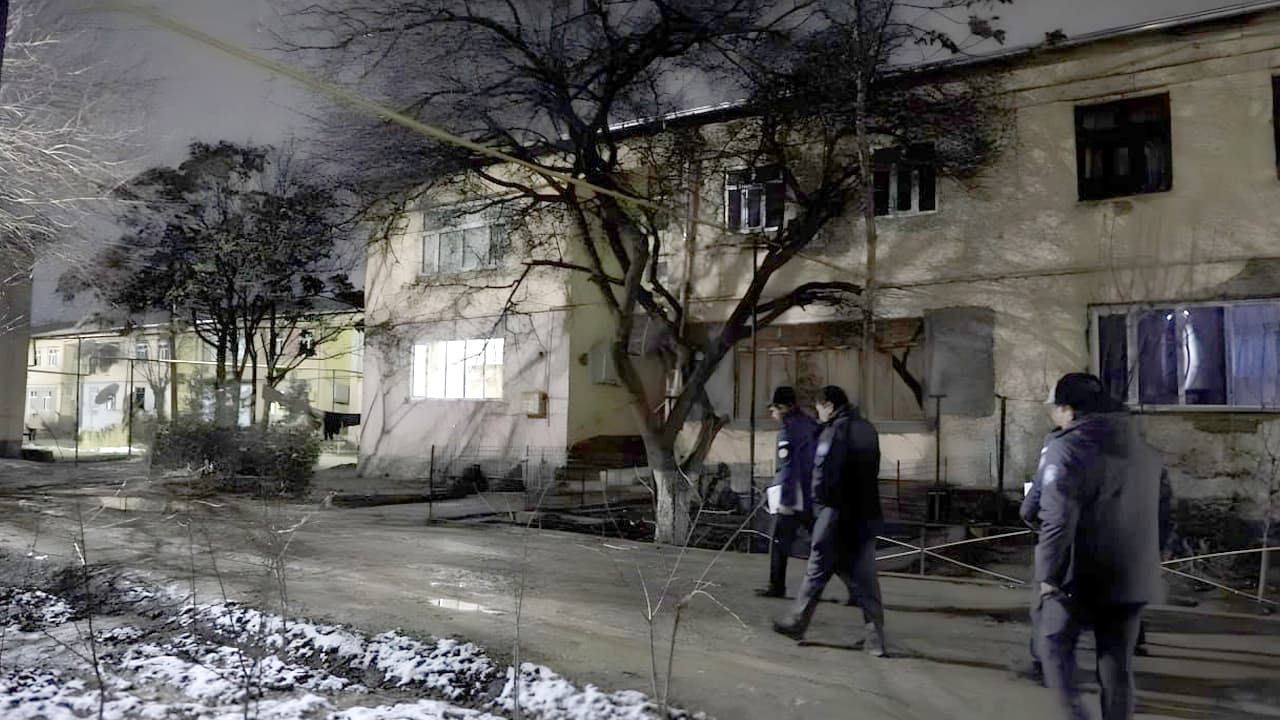 Сирдарё вилояти Ички ишлар бошқармаси раҳбарияти алоҳида тоифадаги шахслар билан профилактик суҳбат ўтказди