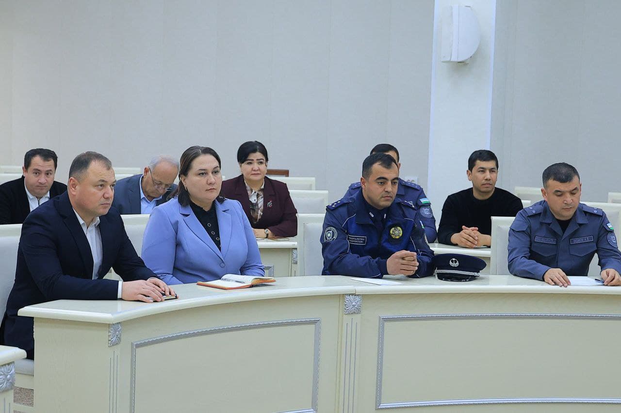 Xizmatda jasorat koʻrsatgan Buxoro viloyati Vobkent tumani profilaktika inspektori munosib ragʻbatlantirildi