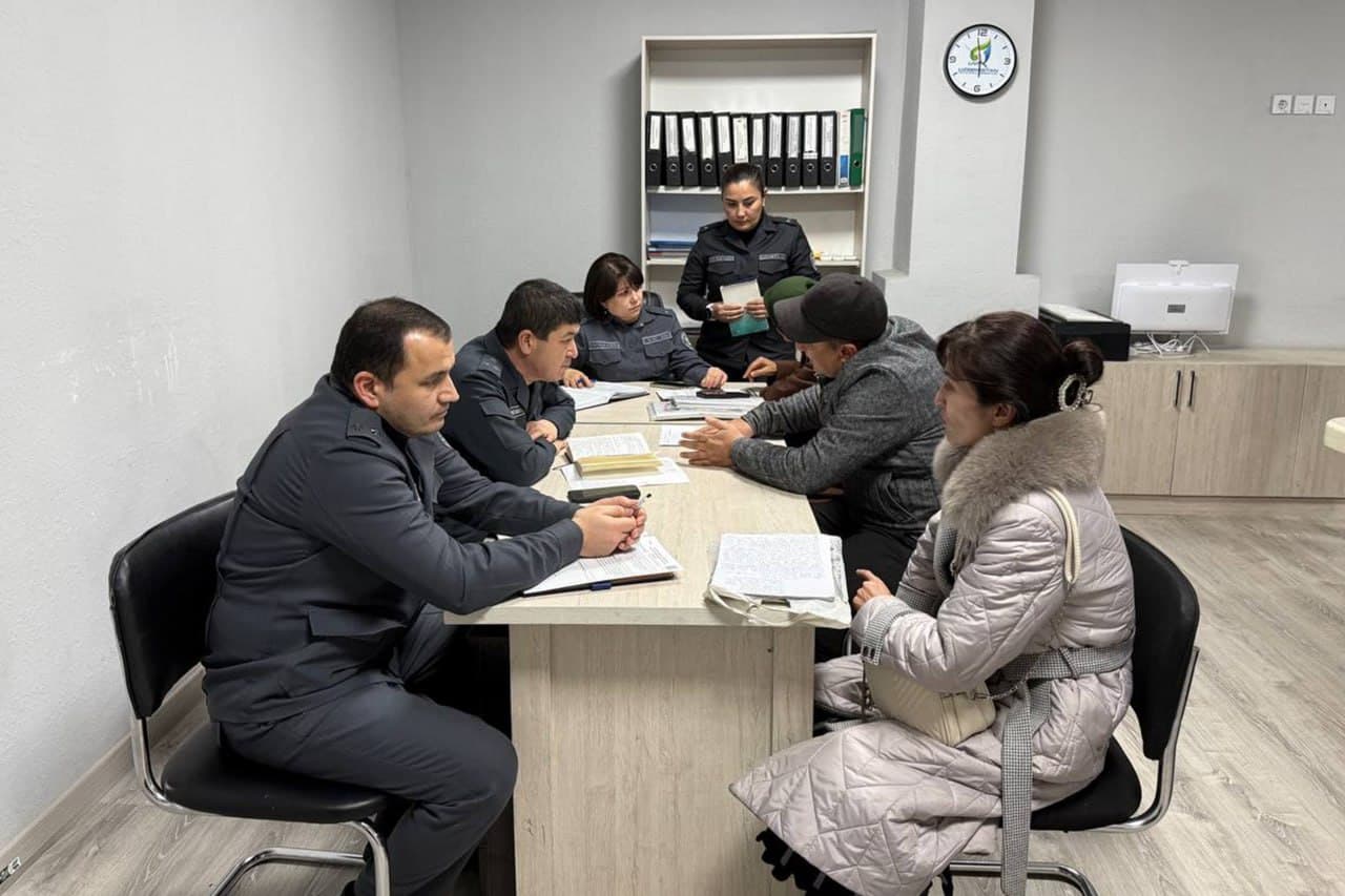 Фуқаролар муаммоларини тизимли ҳал этиш ва ҳуқуқий ечимларни таъминлаш мақсадида ички ишлар органларида очиқ мулоқот ва мурожаатлар қабули давом этмоқда