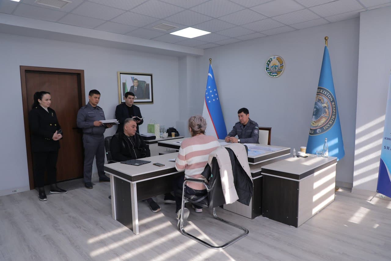 Фуқаролар муаммоларини тизимли ҳал этиш ва ҳуқуқий ечимларни таъминлаш мақсадида ички ишлар органларида очиқ мулоқот ва мурожаатлар қабули давом этмоқда