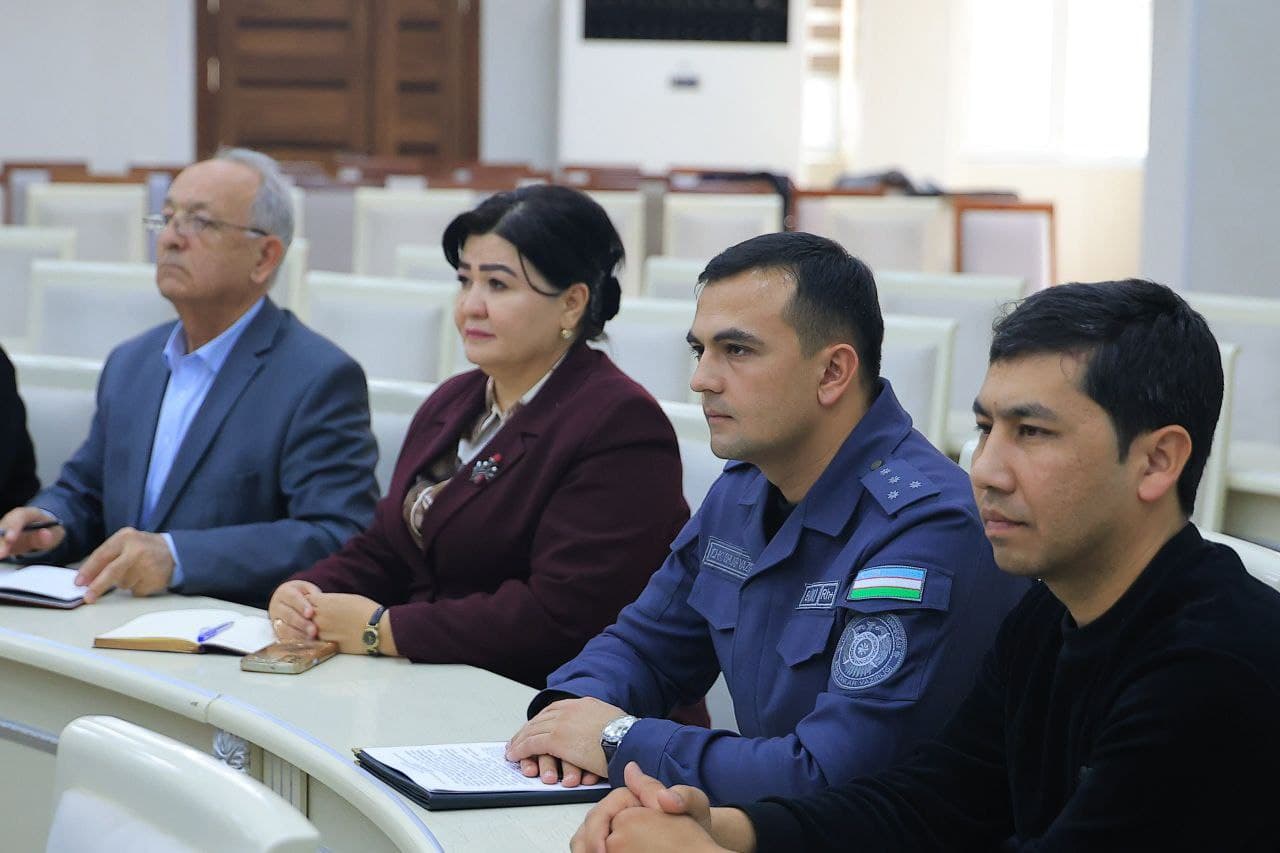 Xizmatda jasorat koʻrsatgan Buxoro viloyati Vobkent tumani profilaktika inspektori munosib ragʻbatlantirildi