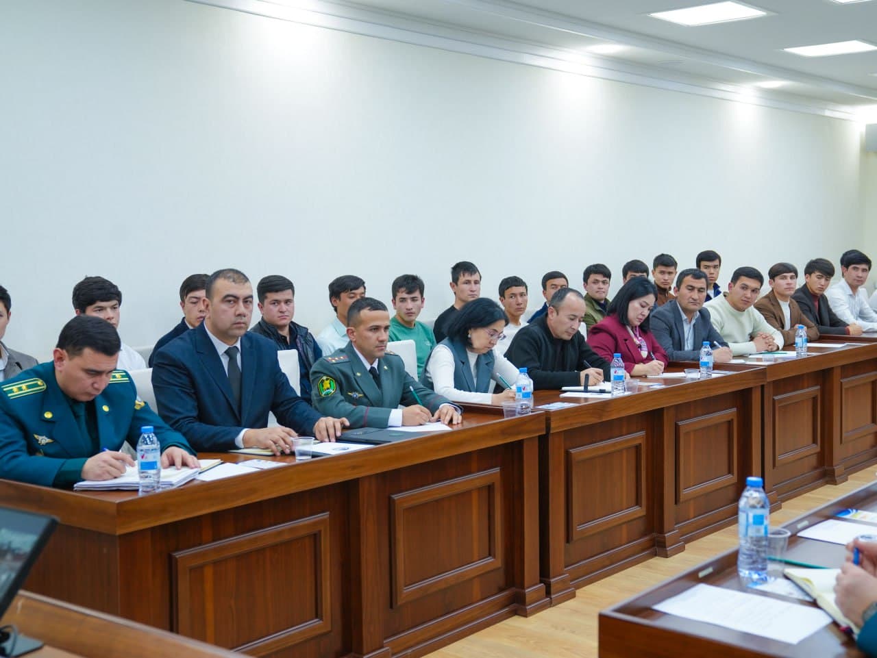 В Кашкадарьинской области подписаны меморандумы о сотрудничестве по борьбе с киберпреступностью и повышению цифровой грамотности