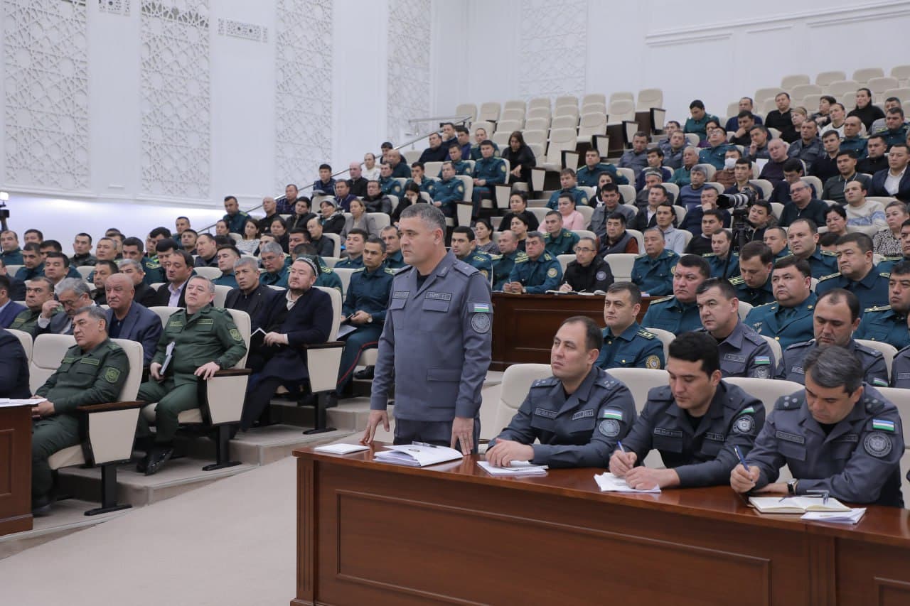 Samarqand viloyatida xavfsiz muhitni shakllantirish hamda jamoat xavfsizligini samarali taʼminlash boʻyicha 2026-yilga moʻljallangan ustuvor vazifalar belgilab olindi