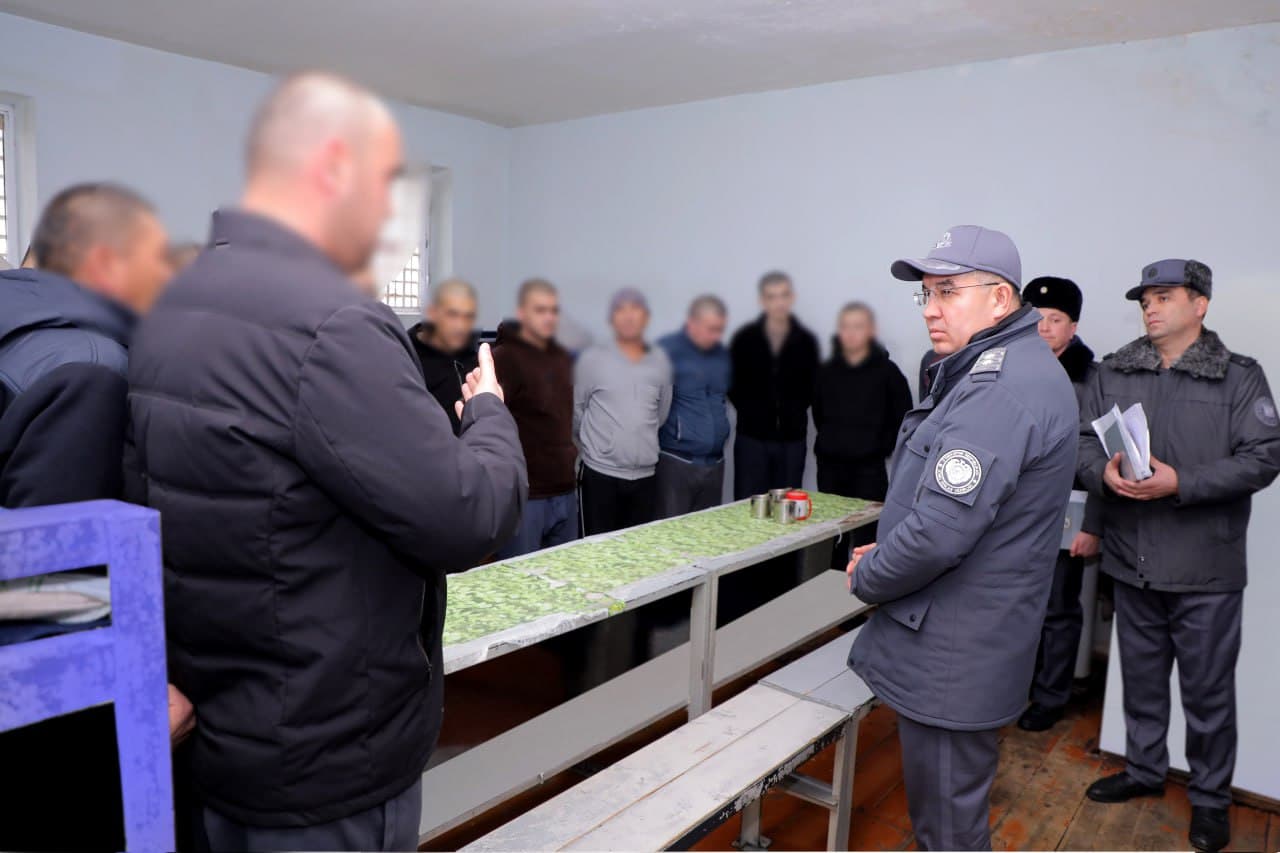 Xavfsiz muhitni taʼminlash boʻyicha amaliy choralar: Samarqand viloyatida mahallalarni jinoyatdan holi hududga aylantirish boʻyicha manzilli ishlash tizimi yaratilmoqda