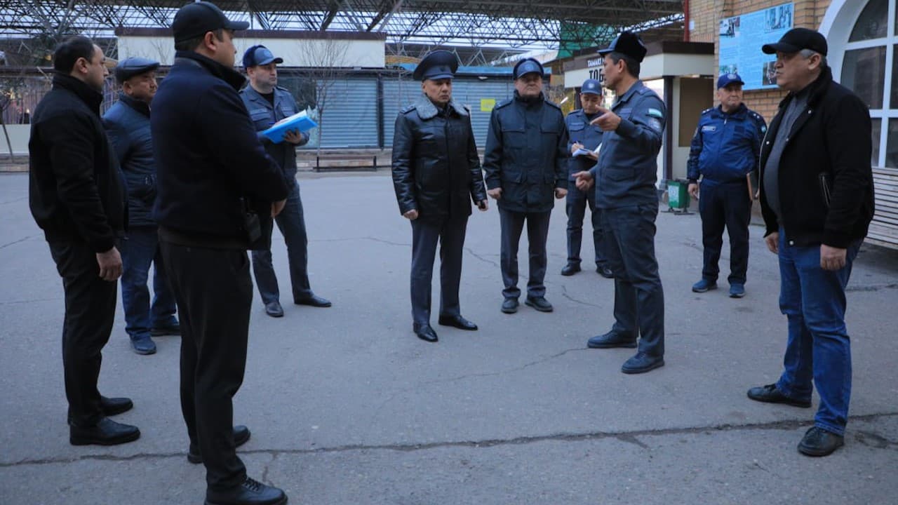 IIV Akademiyasi boshligʻi Chilonzor tumani mahallalarida xavfsiz muhit yaratish va jamoat xavfsizligini taʼminlash boʻyicha amalga oshirilayotgan ishlar bilan tanishdi