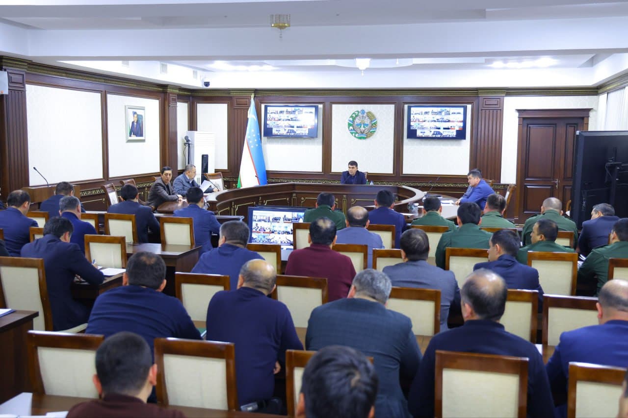 Наманган вилояти ҳокимлигида яширин иқтисодиётнинг олдини олиш ва унга қарши курашиш соҳасидаги масалалар муҳокама қилинди