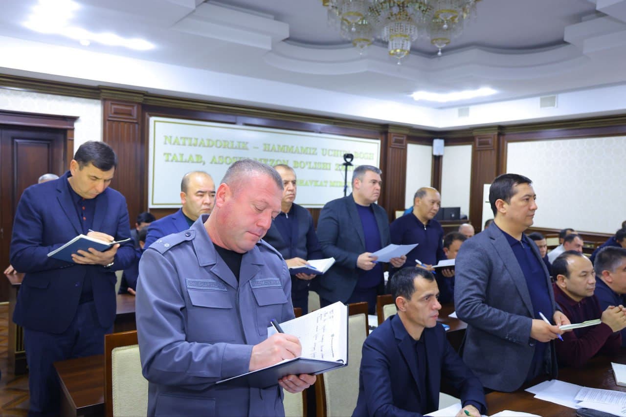 Наманган вилояти ҳокимлигида яширин иқтисодиётнинг олдини олиш ва унга қарши курашиш соҳасидаги масалалар муҳокама қилинди