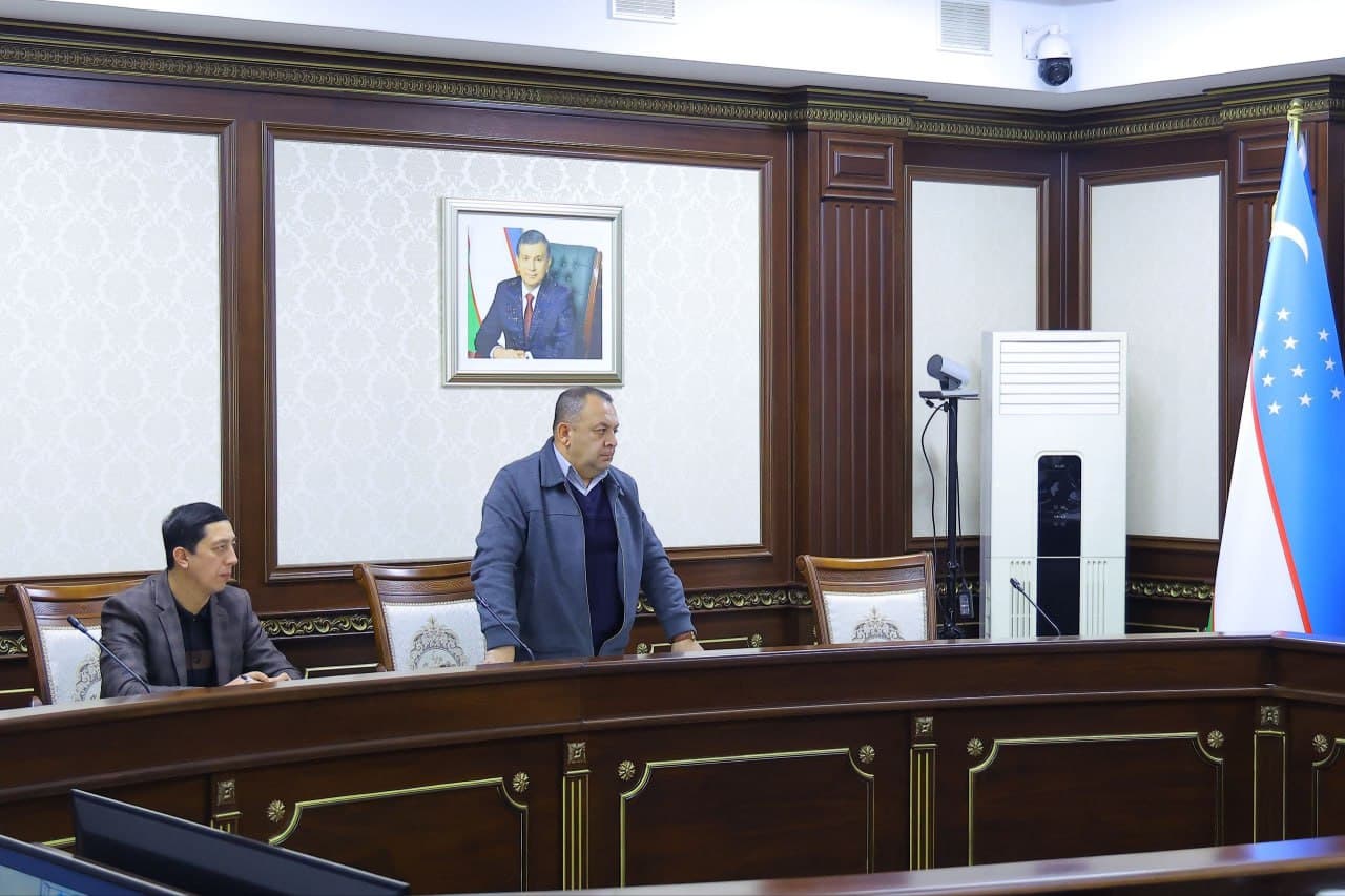 Наманган вилояти ҳокимлигида яширин иқтисодиётнинг олдини олиш ва унга қарши курашиш соҳасидаги масалалар муҳокама қилинди