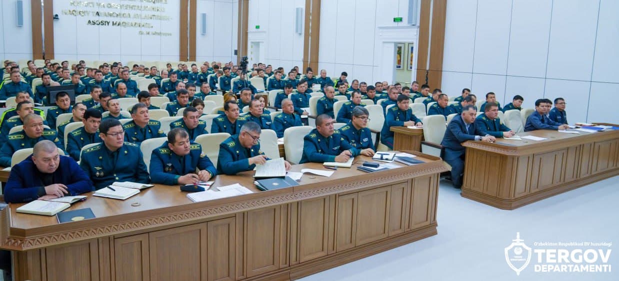 Qashqadaryo viloyati IIBda Ichki ishlar vazirligi rahbariyati va viloyat hokimi ishtirokida yigʻilishi boʻlib oʻtdi