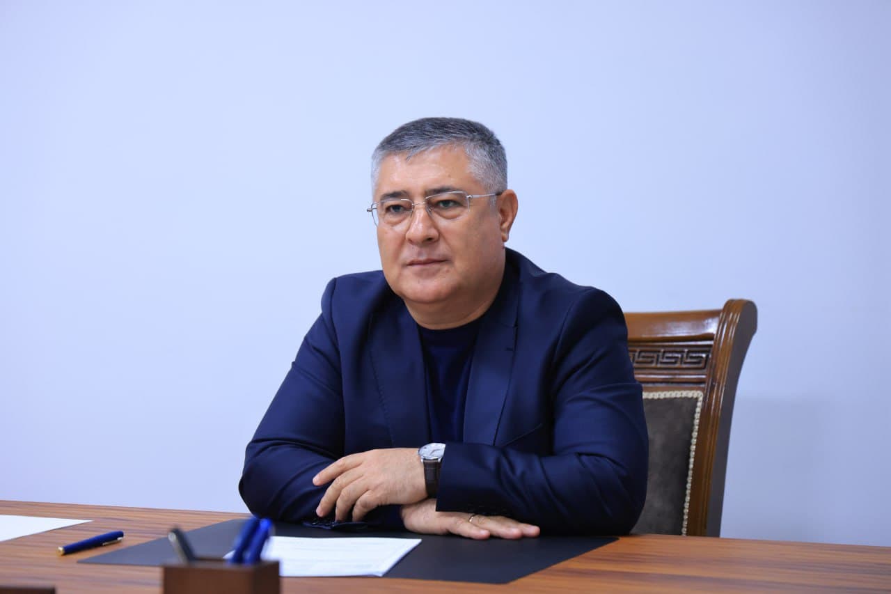 Ochiq muloqot formati: Buxoroda 40 ga yaqin taqdir va muammolar “shaxsiy nazorat”ga olindi