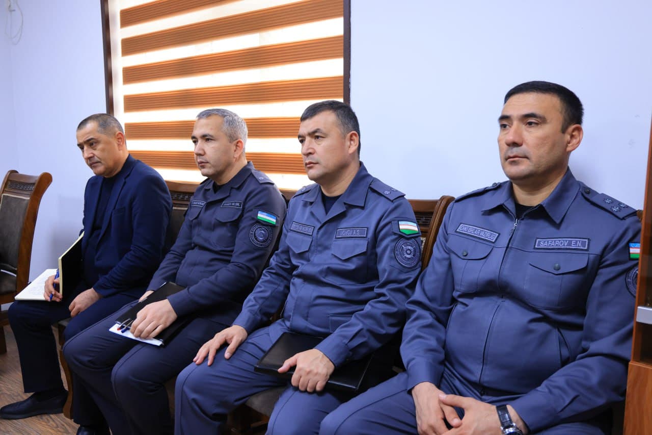 Ochiq muloqot formati: Buxoroda 40 ga yaqin taqdir va muammolar “shaxsiy nazorat”ga olindi