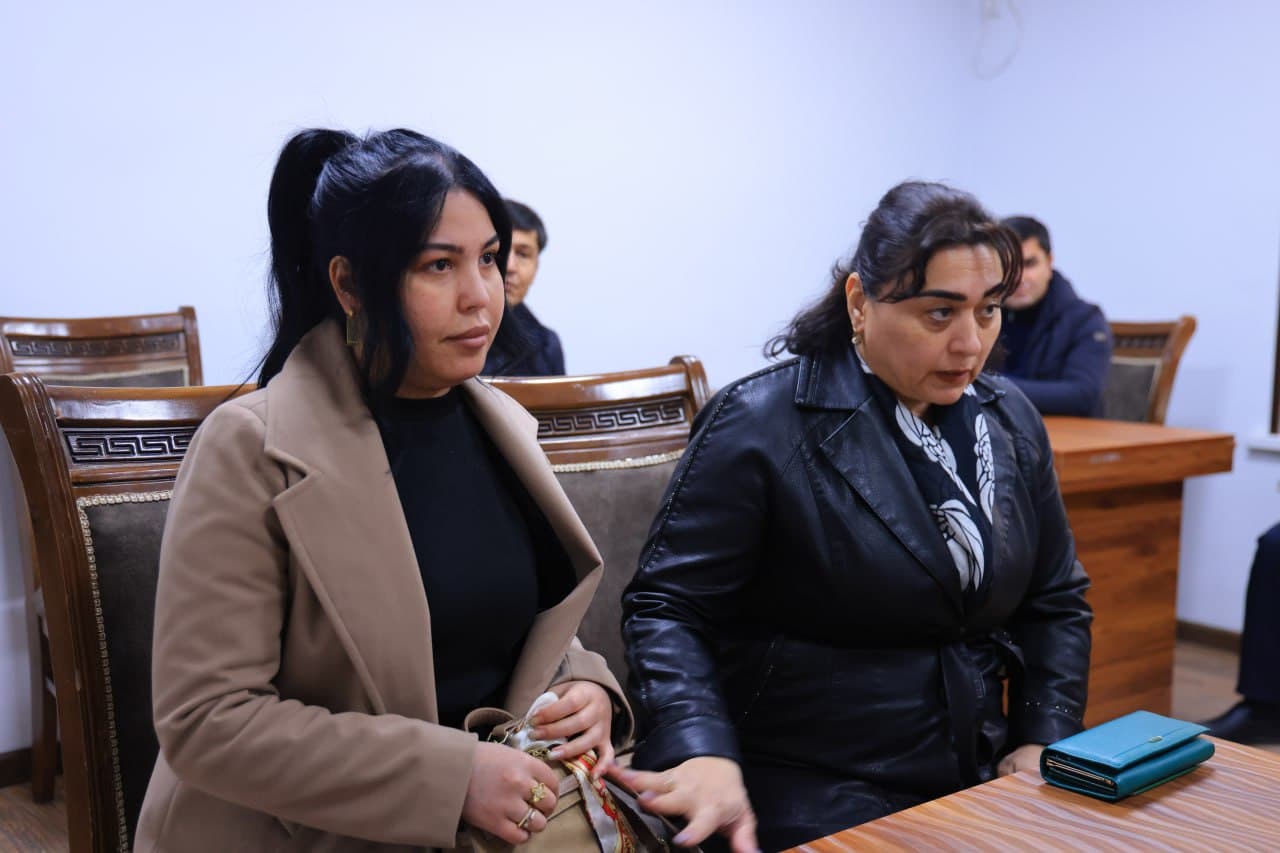 Ochiq muloqot formati: Buxoroda 40 ga yaqin taqdir va muammolar “shaxsiy nazorat”ga olindi