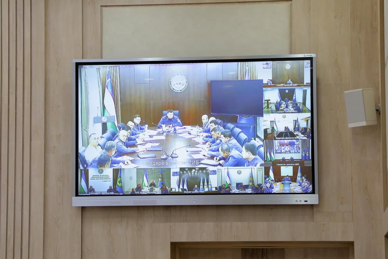 Ички ишлар вазирлиги раҳбарияти иштирокида жиноятчилик сарҳисоби, хизмат интизоми ҳамда оммавий тадбирларда хавфсизликни таъминлашга доир комплекс масалалар муҳокама қилинди