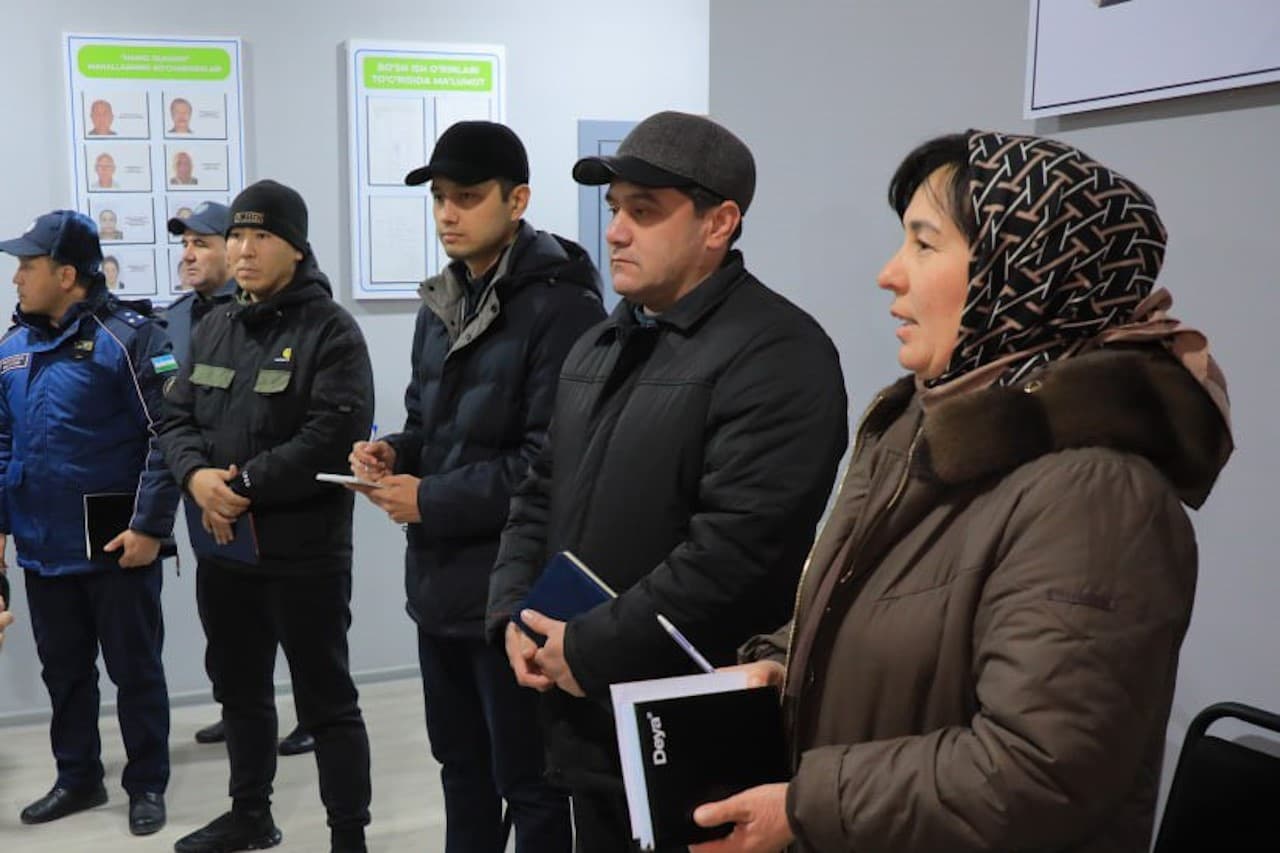 Жиззах вилояти ИИБ раҳбарияти томонидан Жиззах шаҳри маҳаллаларида тунги жамоат тартибини сақлаш бўйича олиб борилаётган ишлар ўрганилди