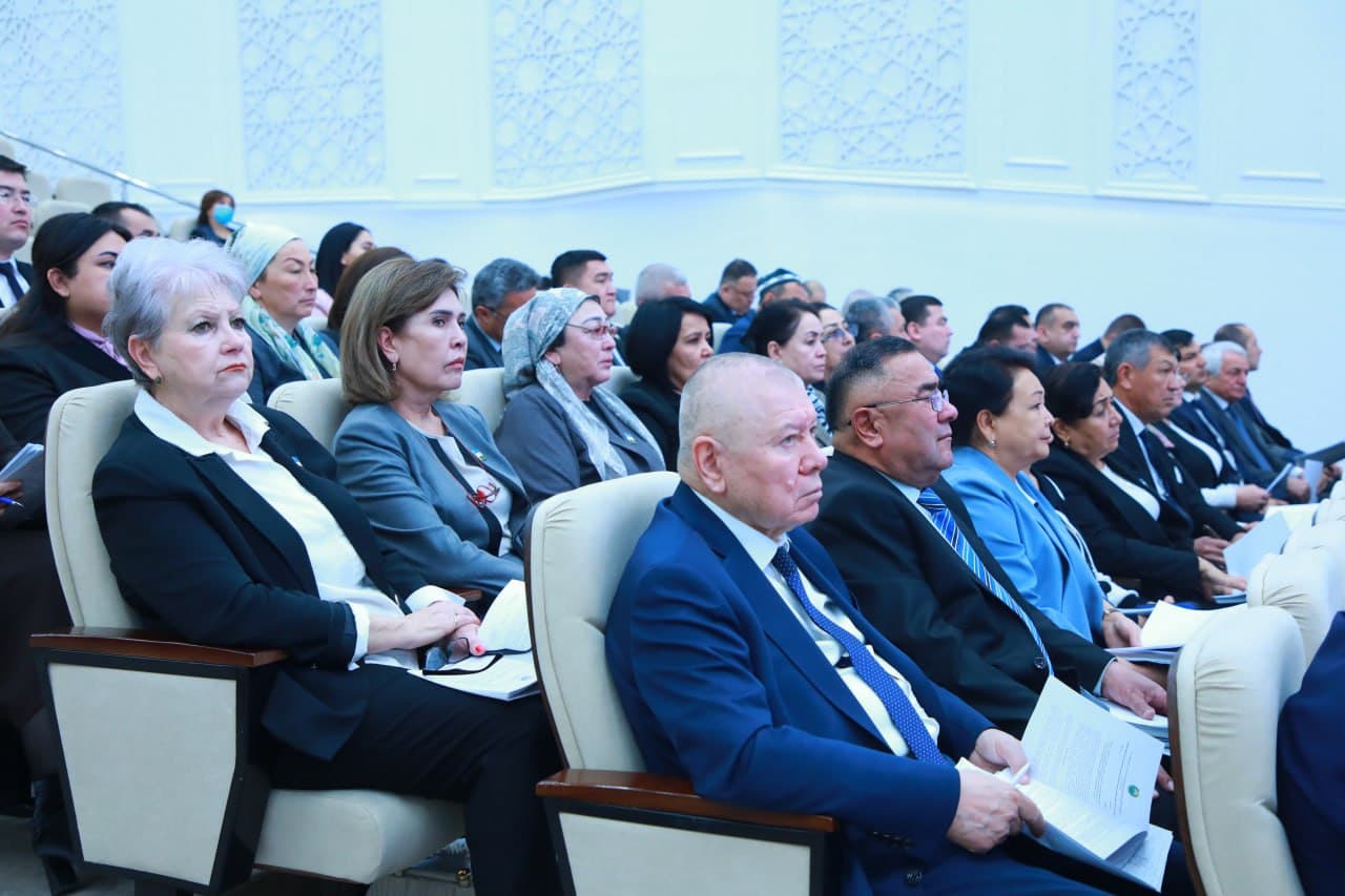 Халқ депутатлари Самарқанд вилоят кенгашининг навбатдаги сессиясида вилоят ИИБ бошлиғининг ҳисоботи тингланди