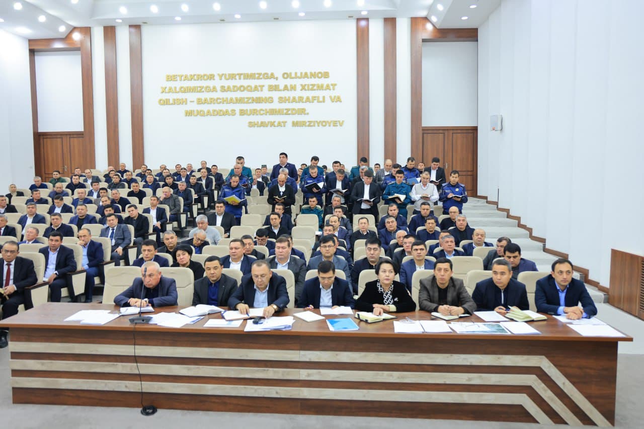 Наманган вилоят ҳокимлигида маҳаллалардаги жиноятчилик ҳолати муҳокама қилинди