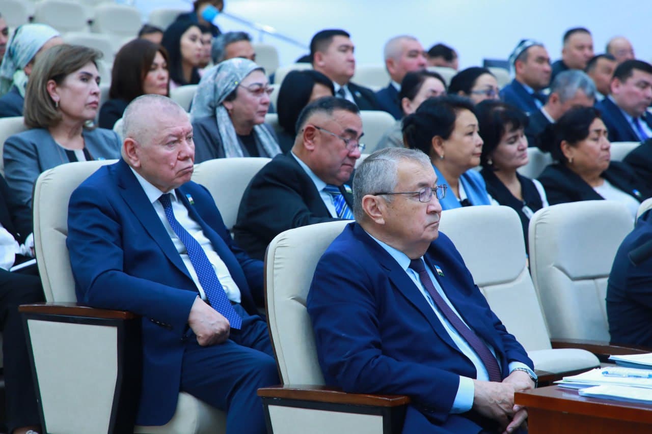 Халқ депутатлари Самарқанд вилоят кенгашининг навбатдаги сессиясида вилоят ИИБ бошлиғининг ҳисоботи тингланди