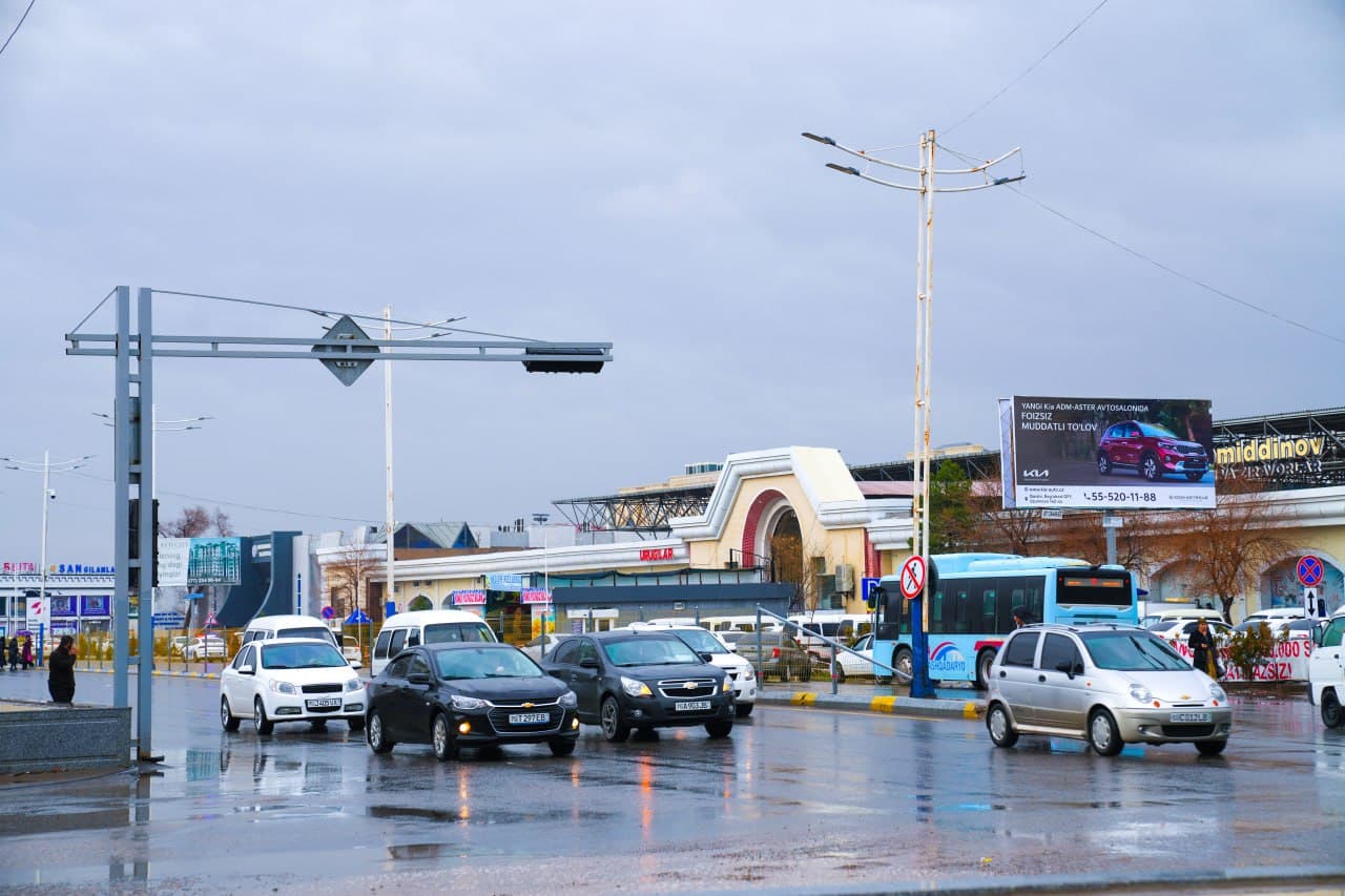 Qashqadaryo viloyatida jamoat xavfsizligini taʼminlash, huquqbuzarliklarning oldini olish va aholi uchun xavfsiz muhitni yaratish maqsadida viloyat IIB rahbariyati tomonidan Qarshi shahri hududi boʻylab maxsus nazorat tadbirlari oʻtkazildi