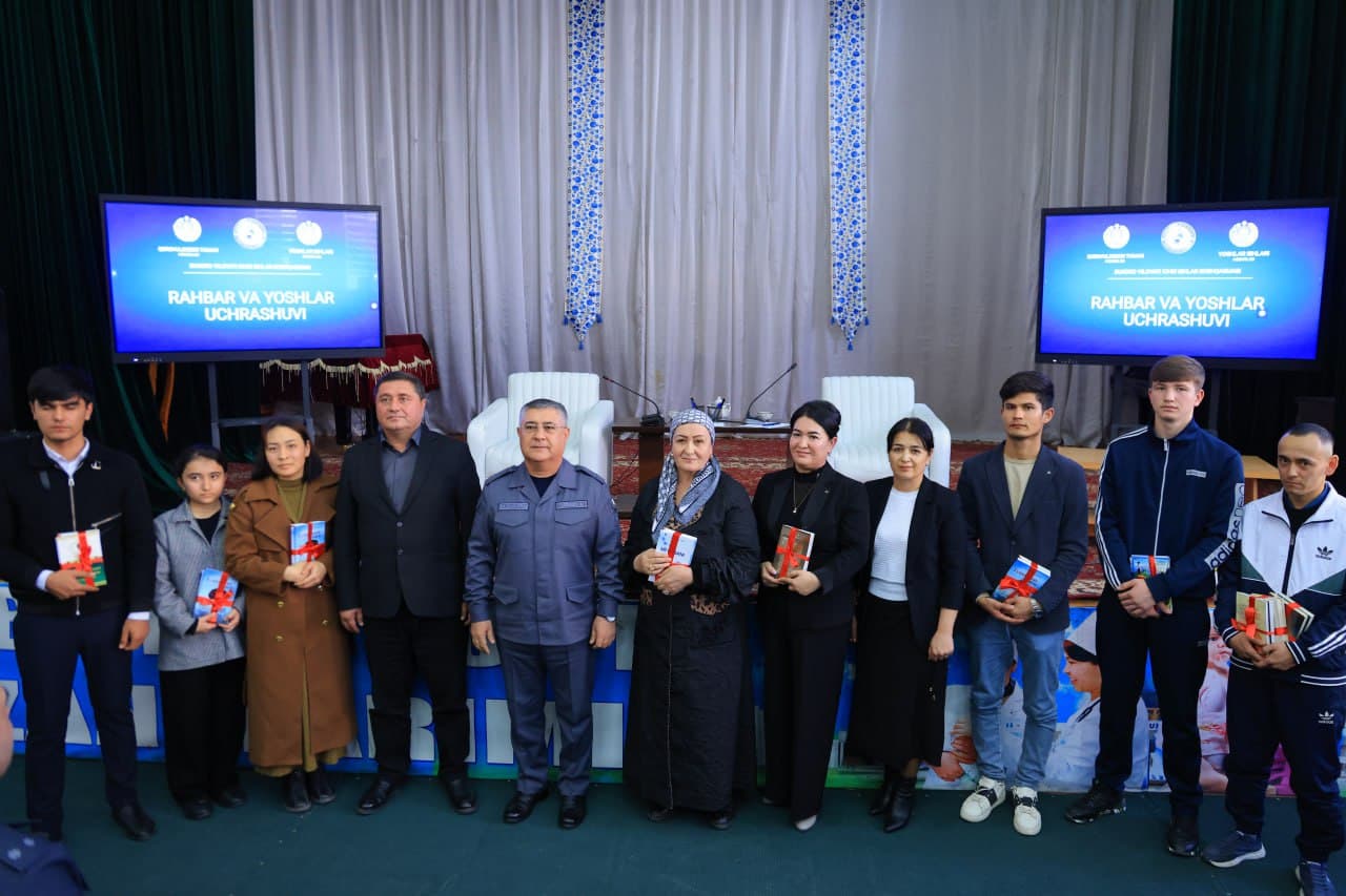 Buxoro viloyati Qorovulbozor tumanida jamoat xavfsizligi va aholi bilan ishlash samaradorligini oshirishga qaratilgan ochiq muloqotlar oʻtkazildi